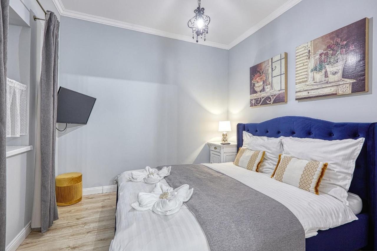 The Doors Boutique Apartments Mosonmagyaróvár Zewnętrze zdjęcie