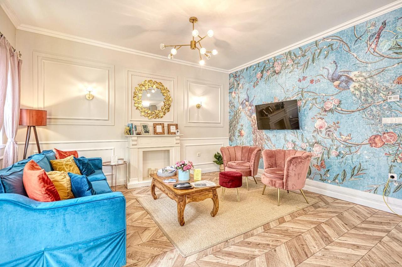 The Doors Boutique Apartments Mosonmagyaróvár Zewnętrze zdjęcie